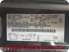 Vehicle photo 13