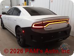 Vehicle photo 4