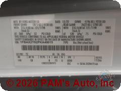 Vehicle photo 13