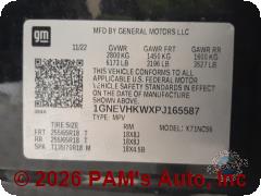 Vehicle photo 13