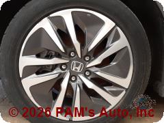 Vehicle photo 6