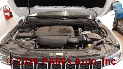 Vehicle photo 12