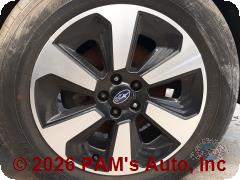 Vehicle photo 6