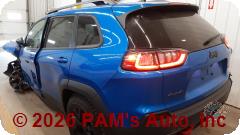 Vehicle photo 4