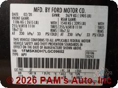 Vehicle photo 13