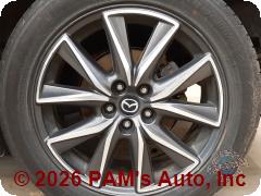 Vehicle photo 6