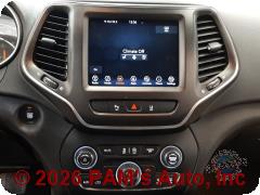 Vehicle photo 10