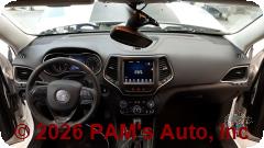 Vehicle photo 11