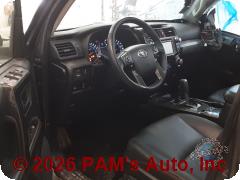 Vehicle photo 7