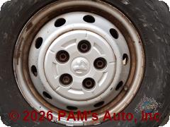 Vehicle photo 6