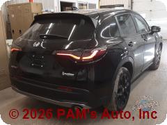 Vehicle photo 3