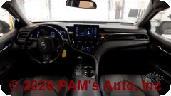 Vehicle photo 11