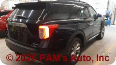 Vehicle photo 3