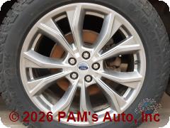 Vehicle photo 6
