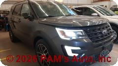 Vehicle photo 2