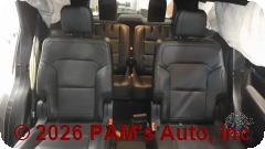 Vehicle photo 8
