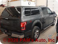 Vehicle photo 3
