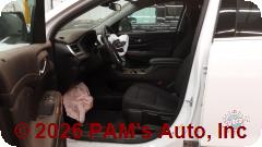 Vehicle photo 7