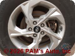 Vehicle photo 6