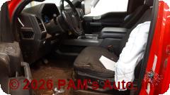 Vehicle photo 7