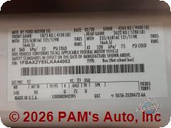 Vehicle photo 13