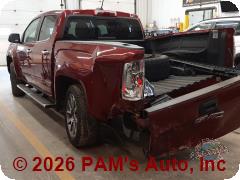 Vehicle photo 4