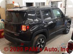 Vehicle photo 3