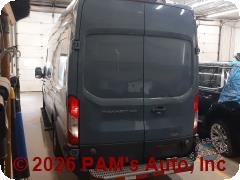 Vehicle photo 4