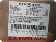 Vehicle photo 13