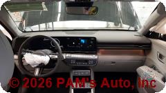 Vehicle photo 11