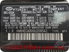 Vehicle photo 13