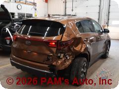 Vehicle photo 3