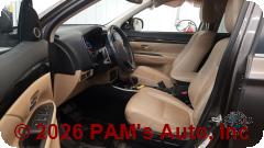 Vehicle photo 7