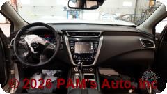 Vehicle photo 11