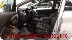 Vehicle photo 7