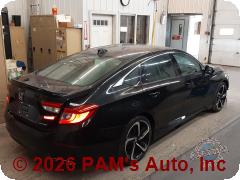 Vehicle photo 3