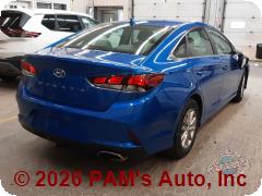 Vehicle photo 3