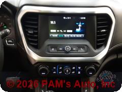 Vehicle photo 10