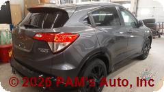 Vehicle photo 3