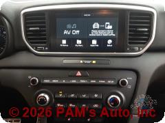 Vehicle photo 10