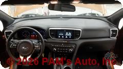 Vehicle photo 11
