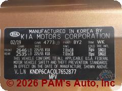 Vehicle photo 13