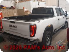 Vehicle photo 3