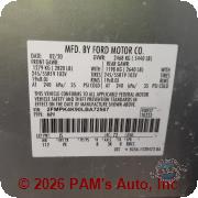Vehicle photo 13