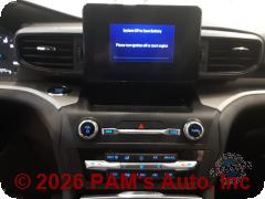 Vehicle photo 10