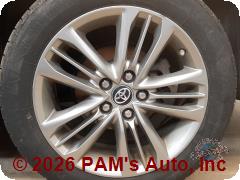 Vehicle photo 6