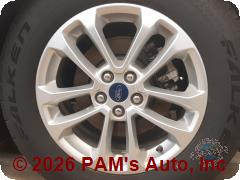 Vehicle photo 6
