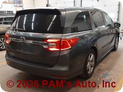 Vehicle photo 3