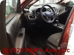 Vehicle photo 7