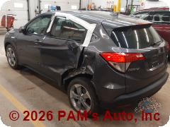 Vehicle photo 4